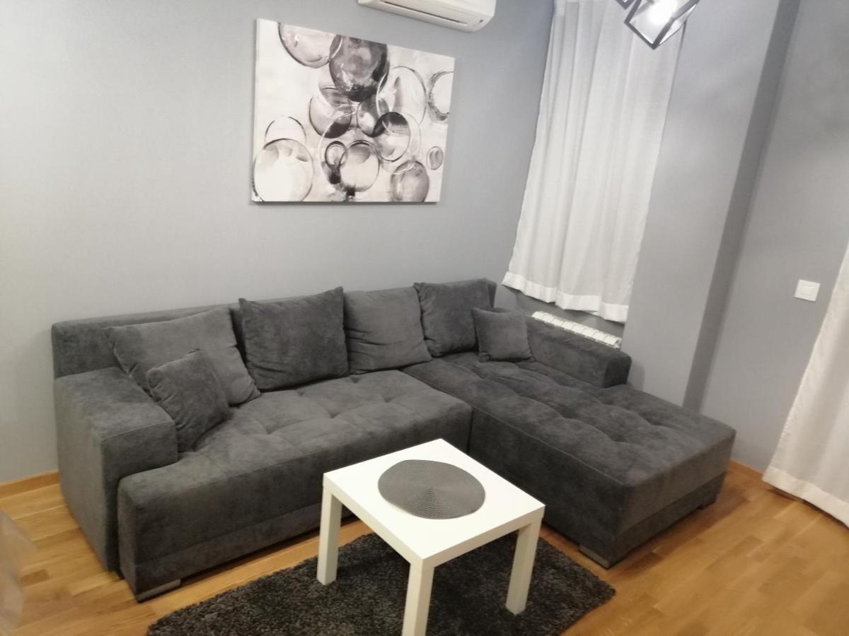 Fit Apartman Belgrad Exteriör bild